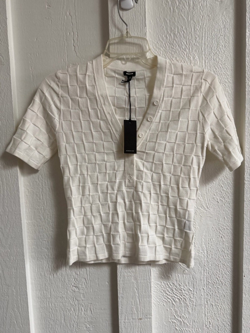 Monrow NWT checkered white short sleeve cardigan top